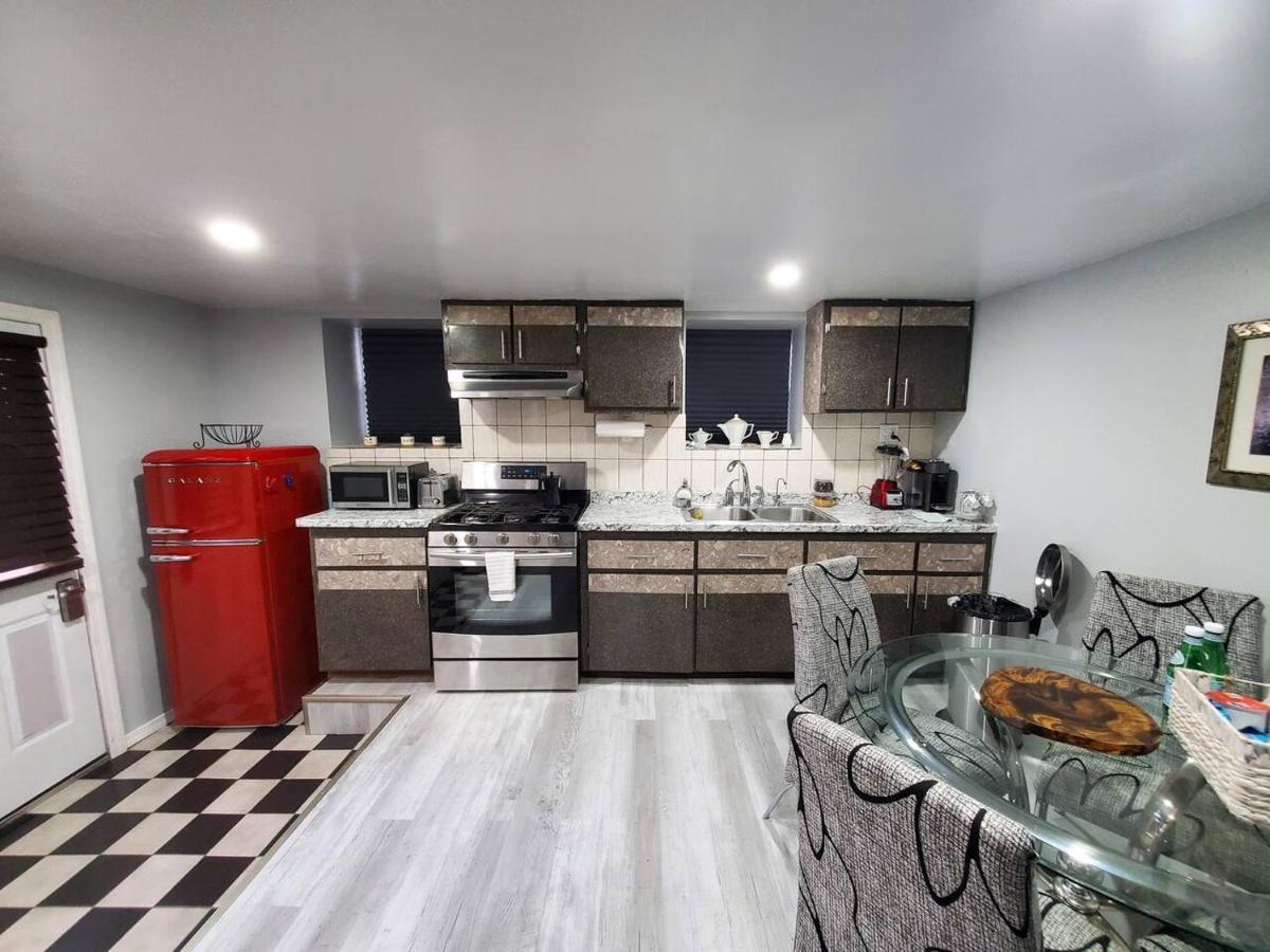 Appartamento Lovely 2 Bedroom With 2 Entrance And Parking