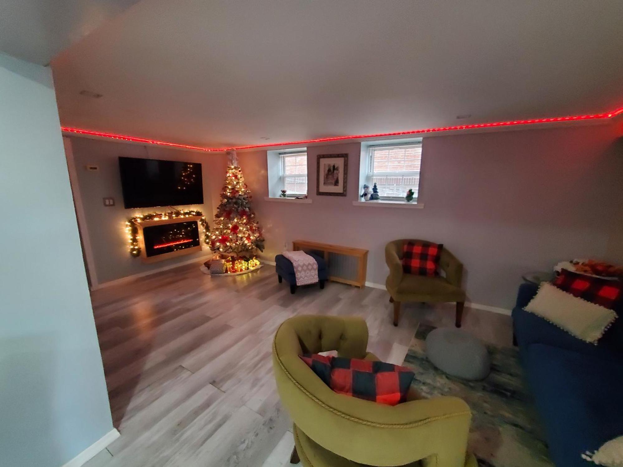 Lovely 2 Bedroom With 2 Entrance And Parking Appartamento