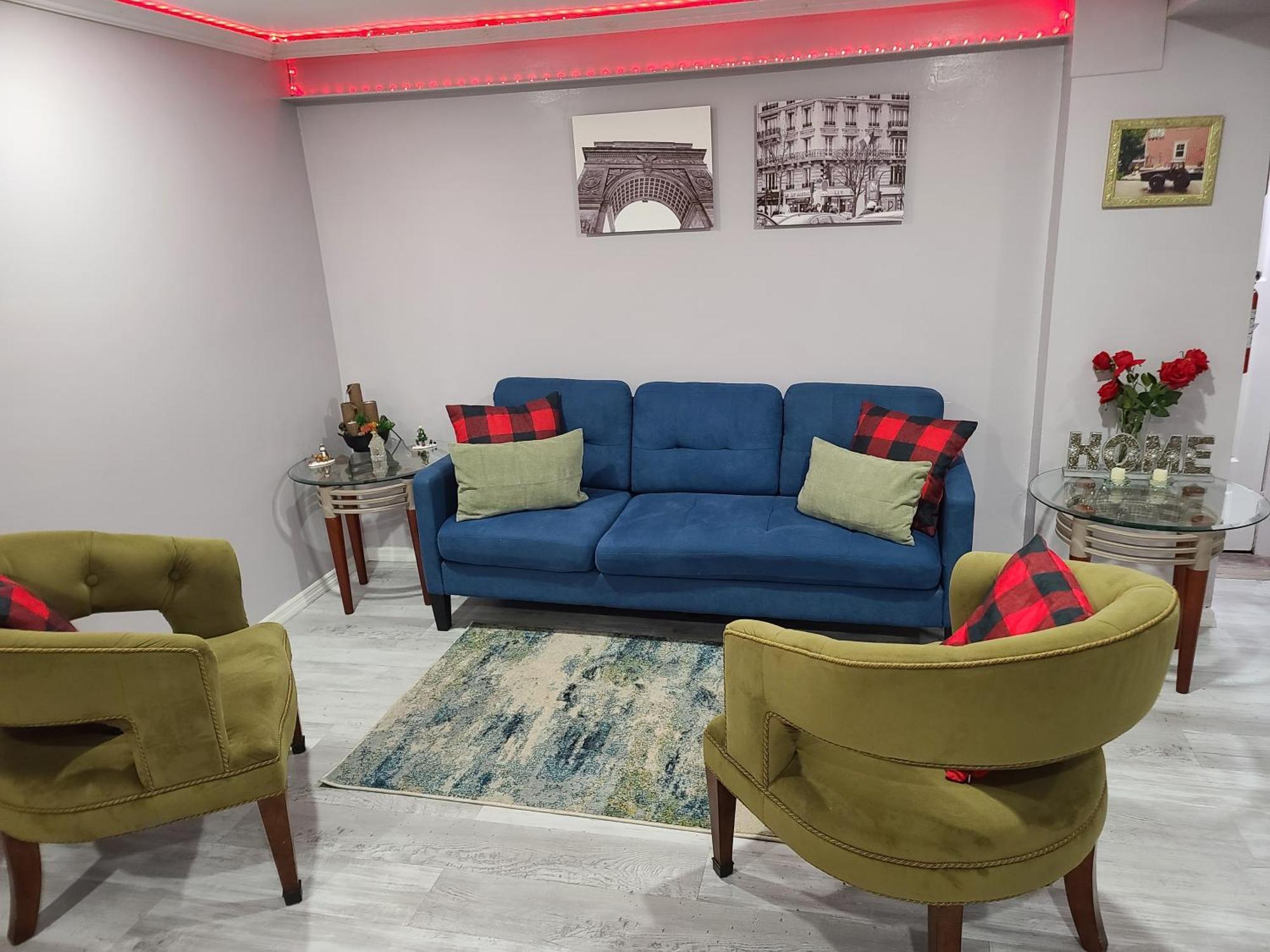 Appartamento Lovely 2 Bedroom With 2 Entrance And Parking *